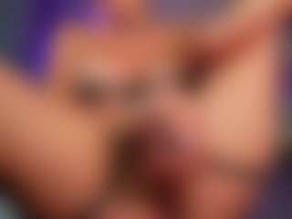 Live cam show with SabrinaJade - Fetish Latina on CamClone