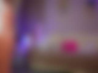 Show en direct avec SabrinaJade - Curvy Young Adult sur Camsoda