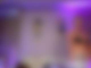 Live cam show with SabrinaJade - Blue Eyes on sexytreat.net
