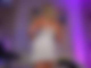 SabrinaJade's Live Sex Cam Show