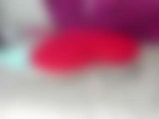 Live cam show with Samanta-joness - Teen (18+) on Mixed Magazine Live
