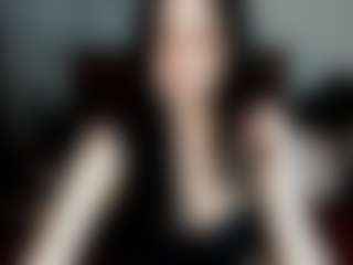 Live cam show with Malaikka - MILF on livesuperchat.net