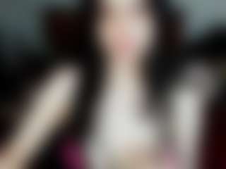 Malaikka's Live Sex Cam Show