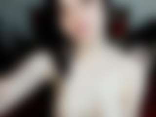 Malaikka's Live Sex Cam Show