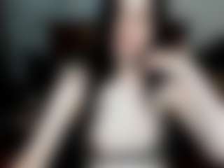 Malaikka's Live Sex Cam Show