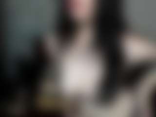 Malaikka's Live Sex Cam Show