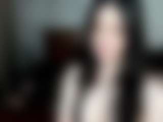 Malaikka's Live Sex Cam Show