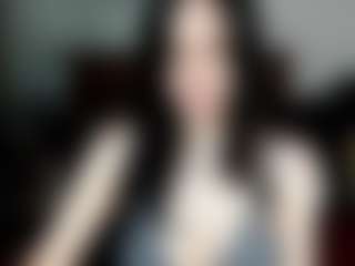 Malaikka's Live Sex Cam Show