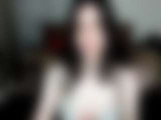 Malaikka's Live Sex Cam Show