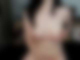Malaikka's Live Sex Cam Show