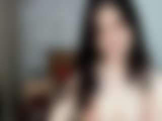 Malaikka's Live Sex Cam Show