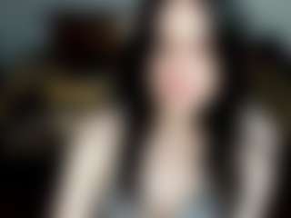 Malaikka MILF webcam performer live streaming