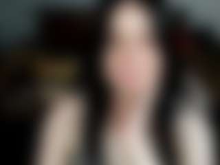 Live cam show with Malaikka - Spank Mature on livesuperchat.net
