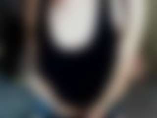 Live cam show with Malaikka - Curvy Young Adult on Taboo Cams XXX
