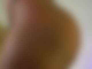 Live cam show with sowfit - Spank on Camsoda