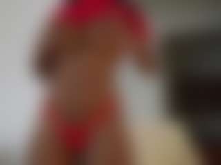 Live cam show with sowfit - Curvy on liverealitysex.com