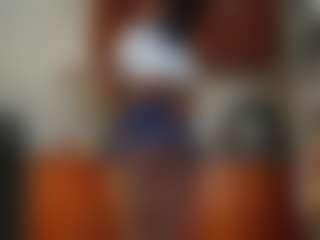 Live cam show with sowfit - Shaved Pussy on Camsoda
