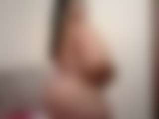 Live cam show with abrilhotty - Thong on milfzrlive.com