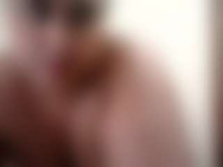 Live cam show with abrilhotty - Living Room on PervPlay.com