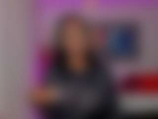 Live cam show with Khaleesi-Laylee - Teen (18+) on justonemore.cc