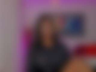 Live cam show with Khaleesi-Laylee - Kitchen on Hubzter Live