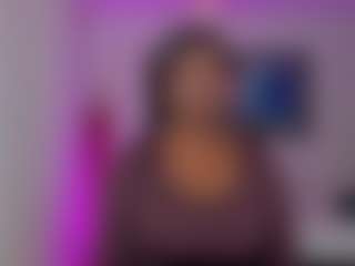 Live cam show with Khaleesi-Laylee - Twerk on Camsoda