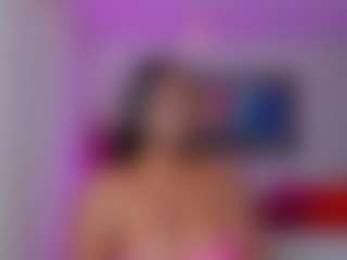 Live cam show with Khaleesi-Laylee - Kitchen on Camsoda