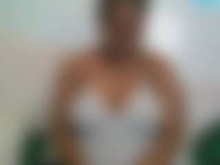 Live cam show with lovemaya4 - Black Amateur on hrnylive.com