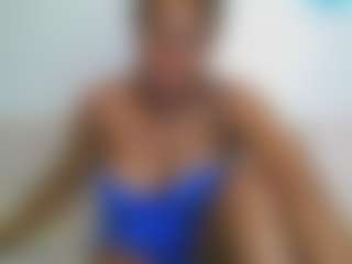 lovemaya4's Live Sex Cam Show