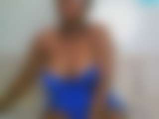 lovemaya4's Live Sex Cam Show