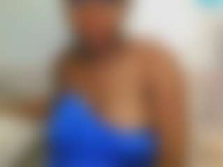 lovemaya4's Live Sex Cam Show