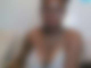 lovemaya4's Live Sex Cam Show