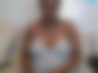 lovemaya4's Live Sex Cam Show