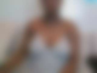 lovemaya4's Live Sex Cam Show