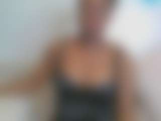 lovemaya4's Live Sex Cam Show