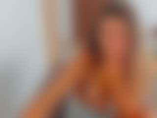 Live cam show with mariemarie03 - Living Room on SpunkLive
