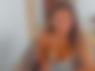 Live cam show with mariemarie03 - Tittyfuck on AdultVida.com