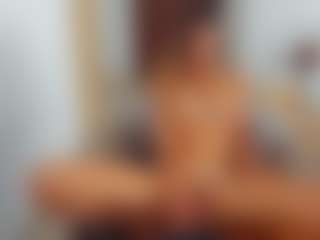 Live cam show with mariemarie03 - Living Room on Camsoda