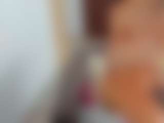 Live cam show with mariemarie03 - Public MILF on boobsie.com