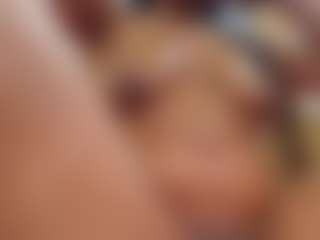 Live cam show with Melisa-Garcia - Smoke on LiveSexCams6