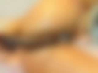 Live cam show with Melisa-Garcia - Moaning on Camsoda