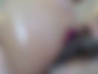 Live cam show with Melisa-Garcia - Moaning on Camming Site