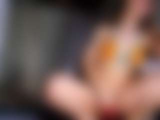 Live cam show with Estef_coll - Camel Toe on TastyBlacksLive
