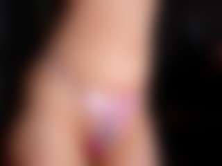 Live cam show with Estef_coll - Facial Piercings on Milfs Live