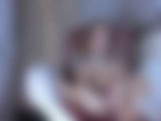 Live cam show with Estef_coll - Ass Bouncing on PervPlay.com