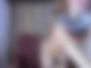 Live cam show with Estef_coll - Nipple Piercings on Stripli.com