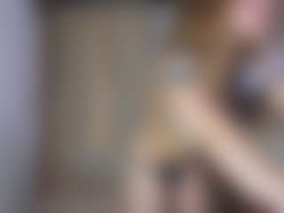 Live cam show with Estef_coll - Nipple Piercings on Pornisteam.com
