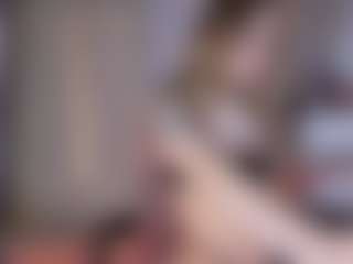 Live cam show with Estef_coll - Erotic Dance on Camsoda