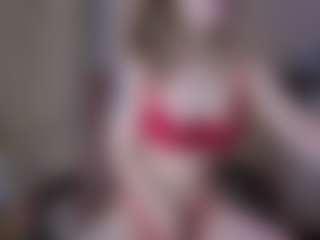 Live cam show with Estef_coll - Facial Piercings on Camsoda