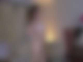 Live cam show with Estef_coll - Big Tits on TottyGirls